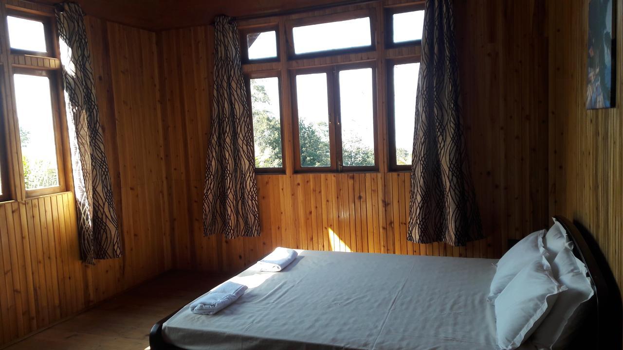 Pine Haven Resorts Takdāh Buitenkant foto